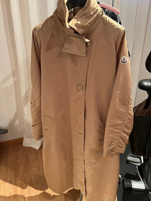 Moncler Manteaux: Moncler Mantel – D'occasion à Igis par Gablin