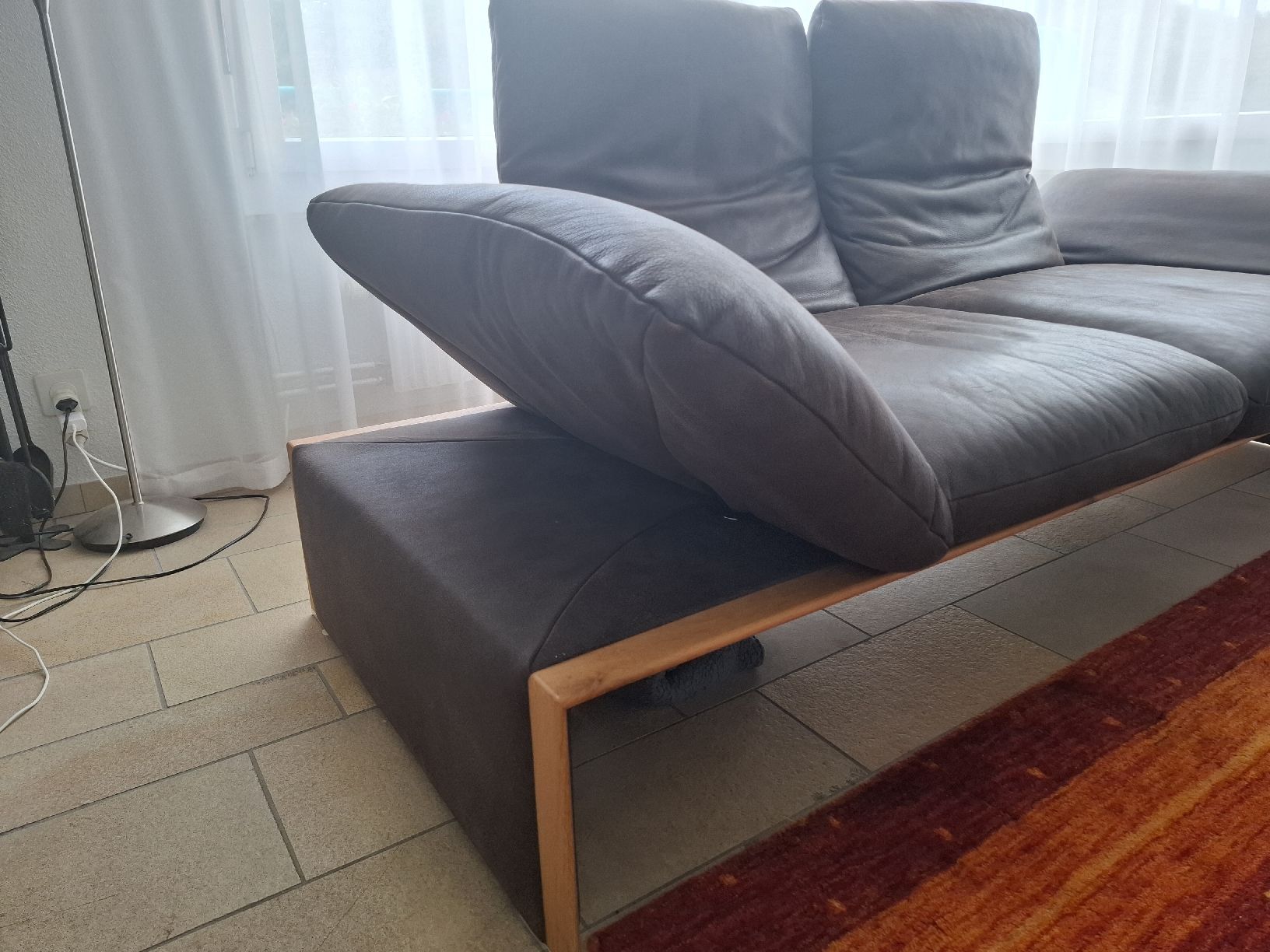 Sofas: Sofa Leder dunkelgrau gebraucht – Gebraucht aus Buus von Nambo 1