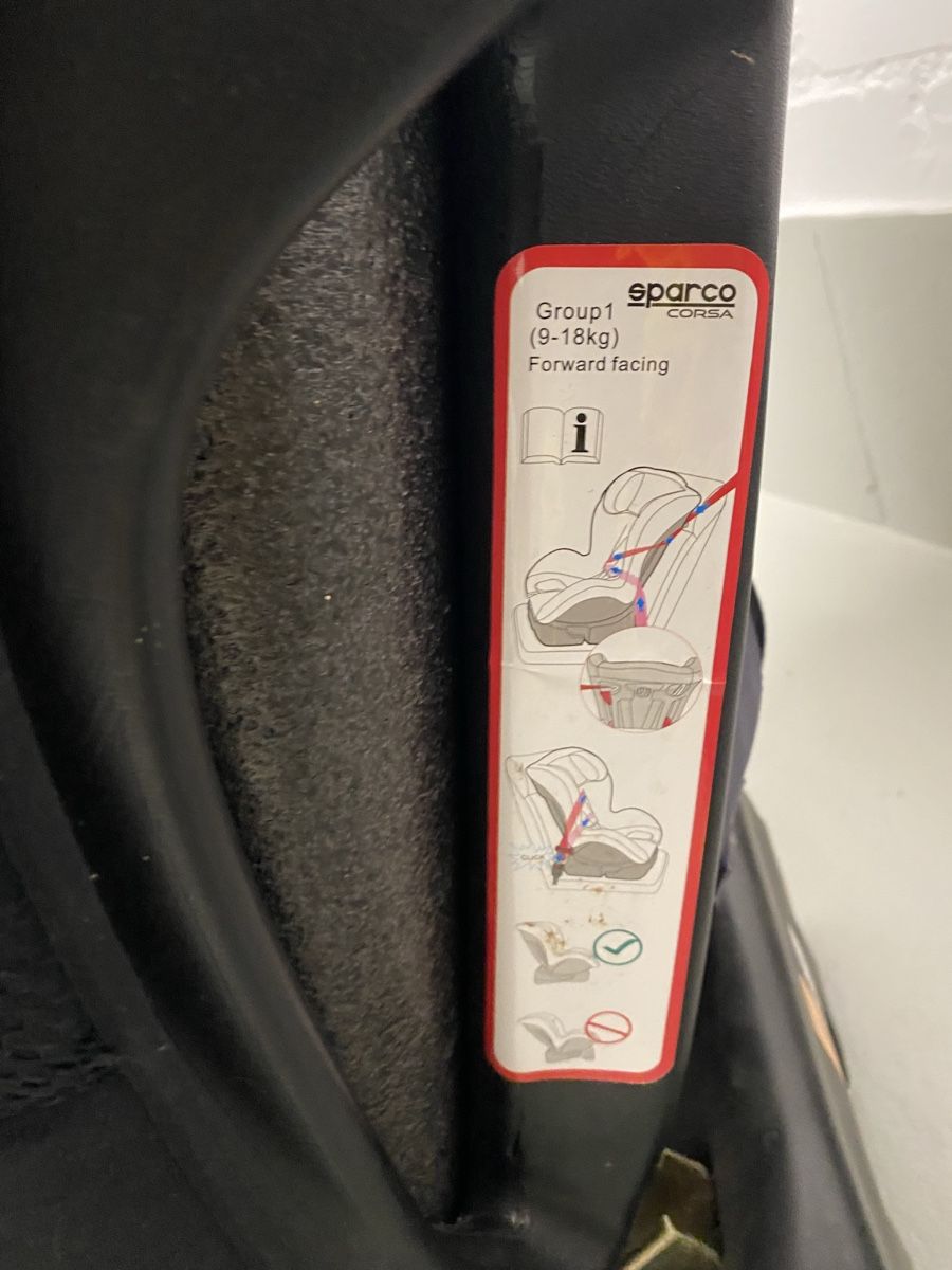 Sparco Seggiolini per auto: Siège auto Sparco bébé/enfant, noir/bleu – Usato da Le Landeron venduto da Britchon11 2