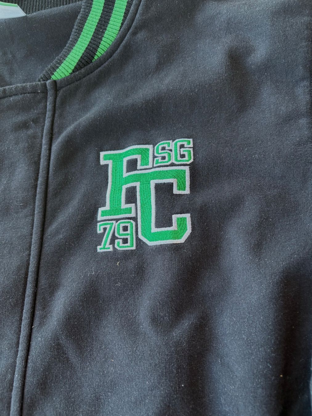 Jacken: FCSG Sweatjacke mit Futter XL- schwarz – Gebraucht aus Gossau SG von Dobby1974 1