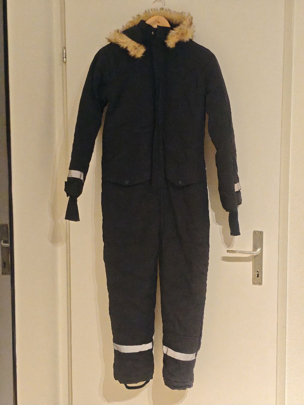 Tute: Winteroverall. Neu. Gr.160 – Nuovo (secondo la descrizione) da Wettswil venduto da Dazee
