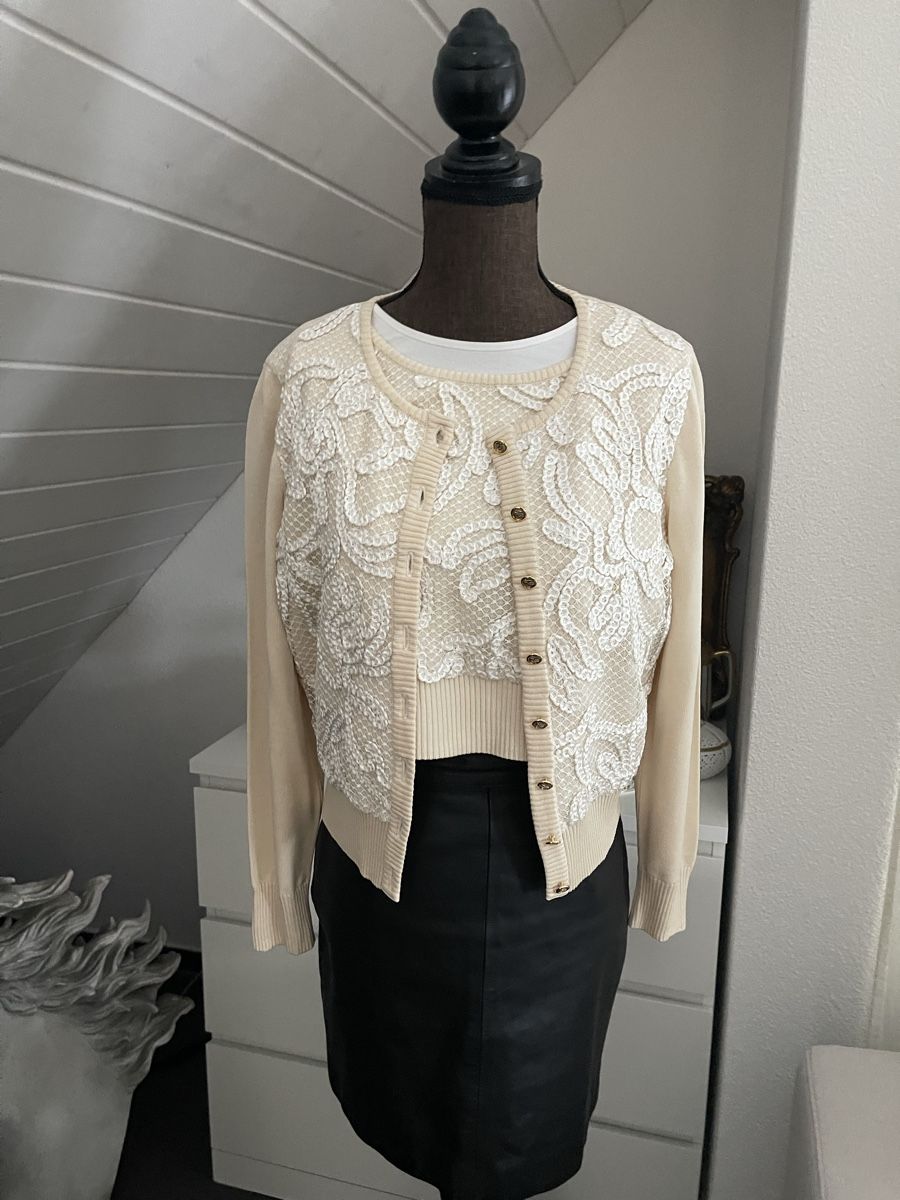 Escada Maglioni & Felpe: Atemberaubende seltene 90er Jahre Strickwaren Set – Usato da Winkel venduto da Luxtime 5