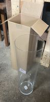 50 cm hohe V-Vase, neuwertig, klarglas