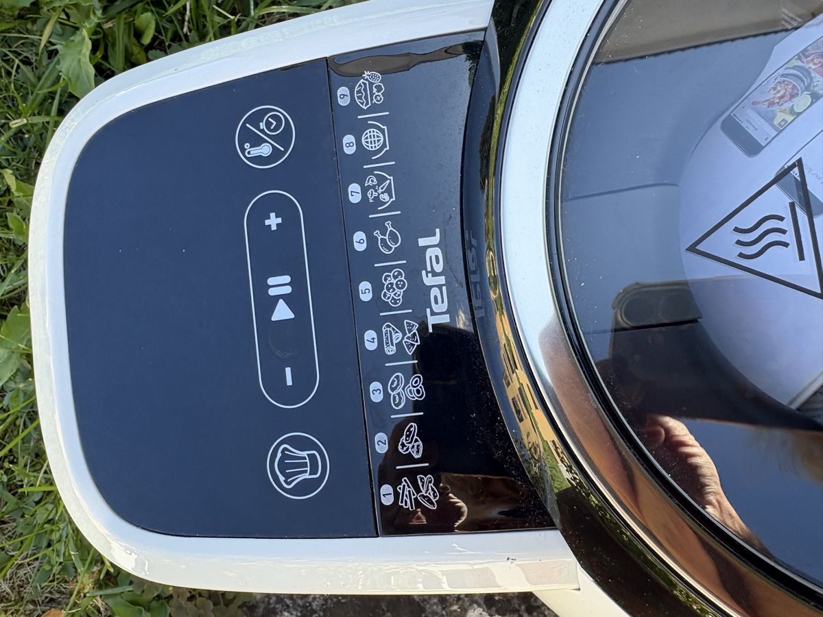 Tefal Elettrodomestici da cucina: Heissluftfritteuse Tefal ActiFry Genius weiss  – Nuovo (secondo la descrizione) da Zürich venduto da Sundaygirl 4