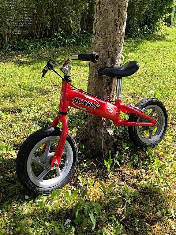 Veicoli per bambini: Laufrad mit Bremse – Usato da Hirzel venduto da Sunhat25