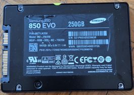 Samsung SSD 850 EVO 250GB Speicher akzeptabler Zustand