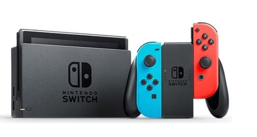 Nintendo Consoles: Nintendo Switch mit Zubehör - ohne Spiele – D'occasion à Tübach par Swissspirit