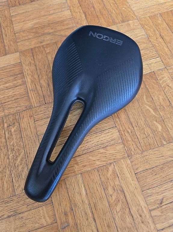 Ersatzteile: Ergon Velosattel SR Women medium/large – Gebraucht aus Zürich von H44