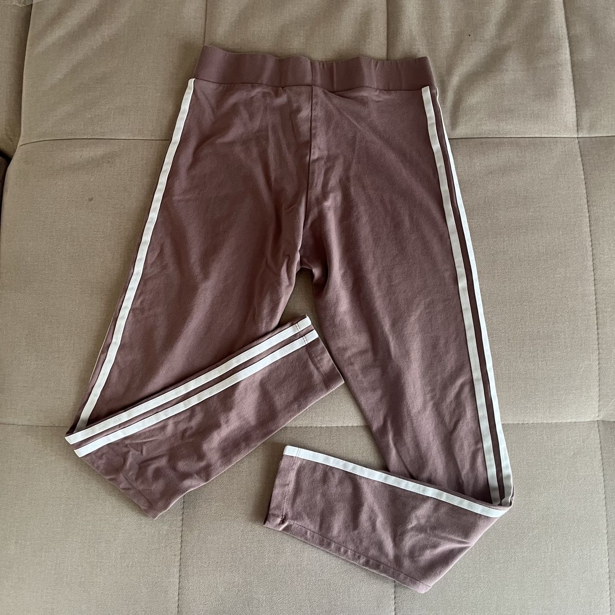 Adidas Leggings: Leggings Adidas Gr. XS/S – Nuovo (secondo la descrizione) da Cunter venduto da tiramisuuu_ 1
