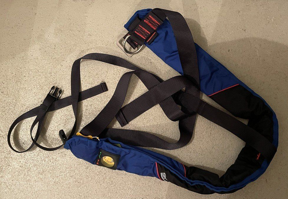 Schwimmwesten: Aufblasbare Rettungsweste Accastillage D Skipper 150N Hammar – Gebraucht aus Baar von ham_sw6n 2