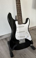 Squier Mini Stratocaster Black + Gigbag Fender