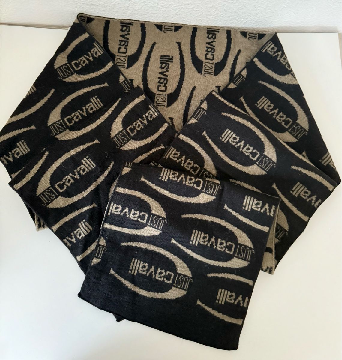 Roberto Cavalli Foulard & Sciarpe: Just Cavalli Scarf, Vintage – Usato da Zollikerberg venduto da MK-13