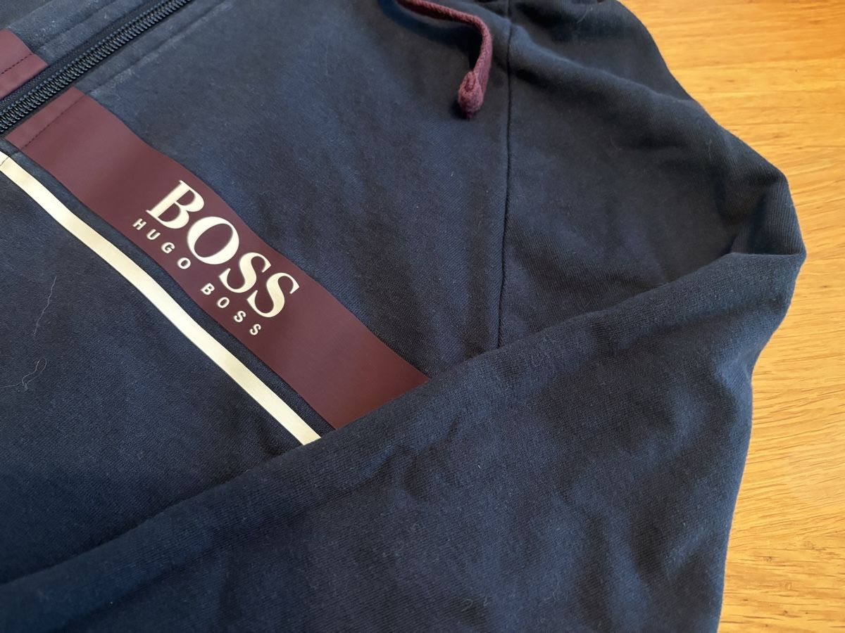 Hugo Boss Camicette: Blouse Hugo Boss taille S – Usato da Attalens venduto da Skorpionica 1