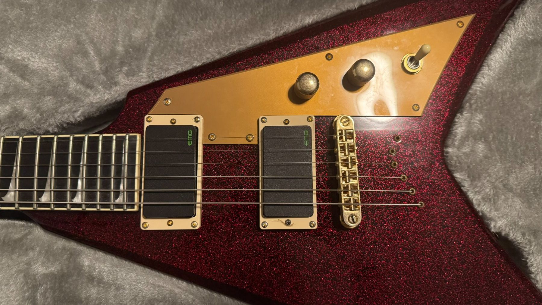 Esp Musikinstrumente: ESP LTD KH-V Red Sparkle – Gebraucht aus Schinznach Bad von Prosperos 1