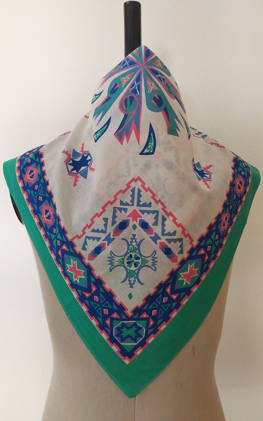 Foulard & Sciarpe: Baumwolltuch quadratisch neu – Nuovo (secondo la descrizione) da Köniz venduto da scopello12