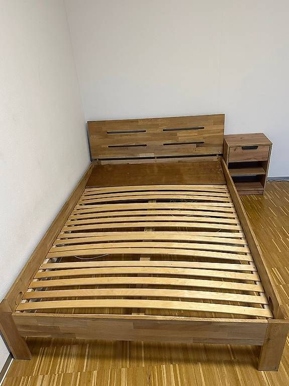 Jysk Letti: Bett inkl. Nachtisch – Usato da Langnau i. E. venduto da fab_5crw