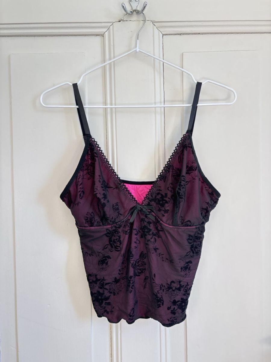 Shein Top: Shein Dark Floral Mesh Cami Top - Size S – Nuovo (secondo la descrizione) da Zollikon venduto da ely.p