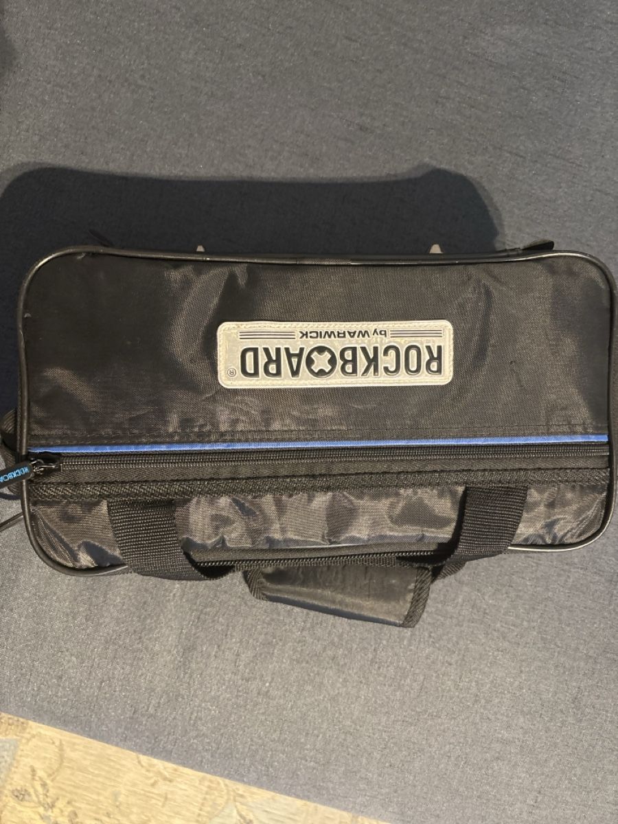 Strumenti musicali: Tc helicon vocal pedals – Usato da Altdorf UR venduto da dan_5g2t 1