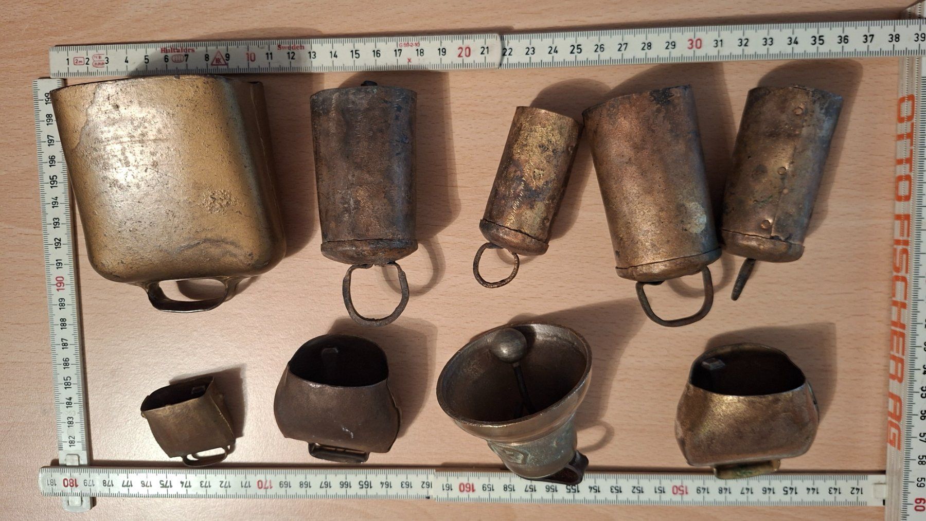 Glocken & Treicheln: 9 Antike Glocken & Treicheln – Gebraucht aus Adligenswil von RolandoA 1