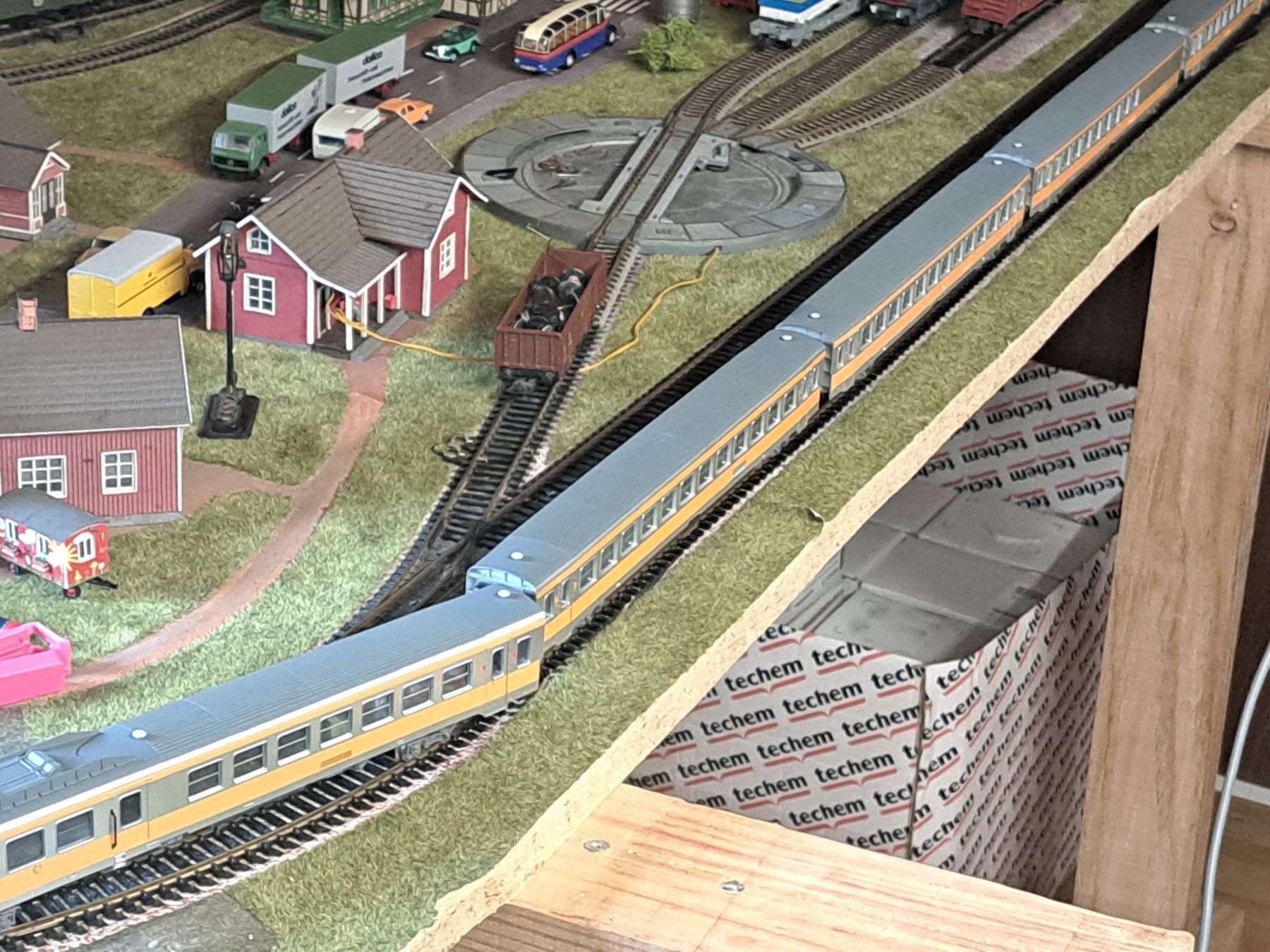 Jouef Modellini di ferrovie: TURBOTRAIN VON Jouef – Nuovo (secondo la descrizione) da Schwanden GL venduto da roerich20 8