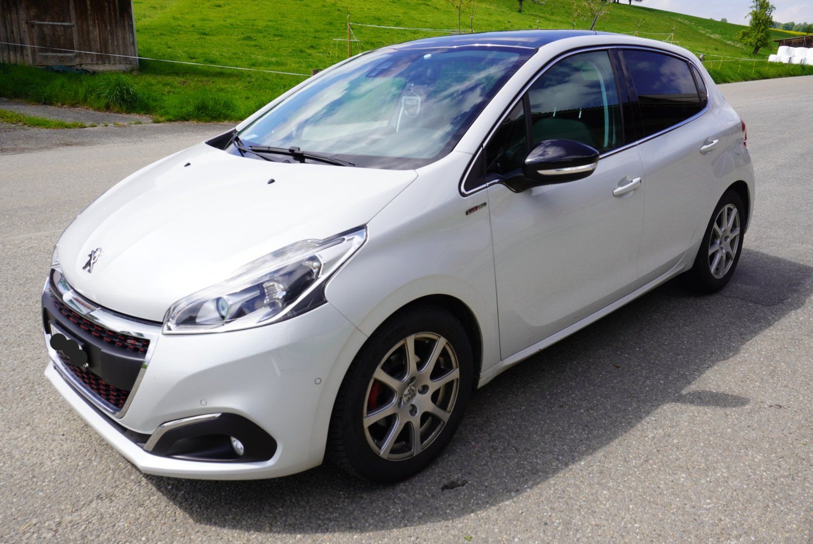 Peugeot Automobili: Peugeot 208 1.2i SST – Usato da Römerswil LU venduto da Apfel141