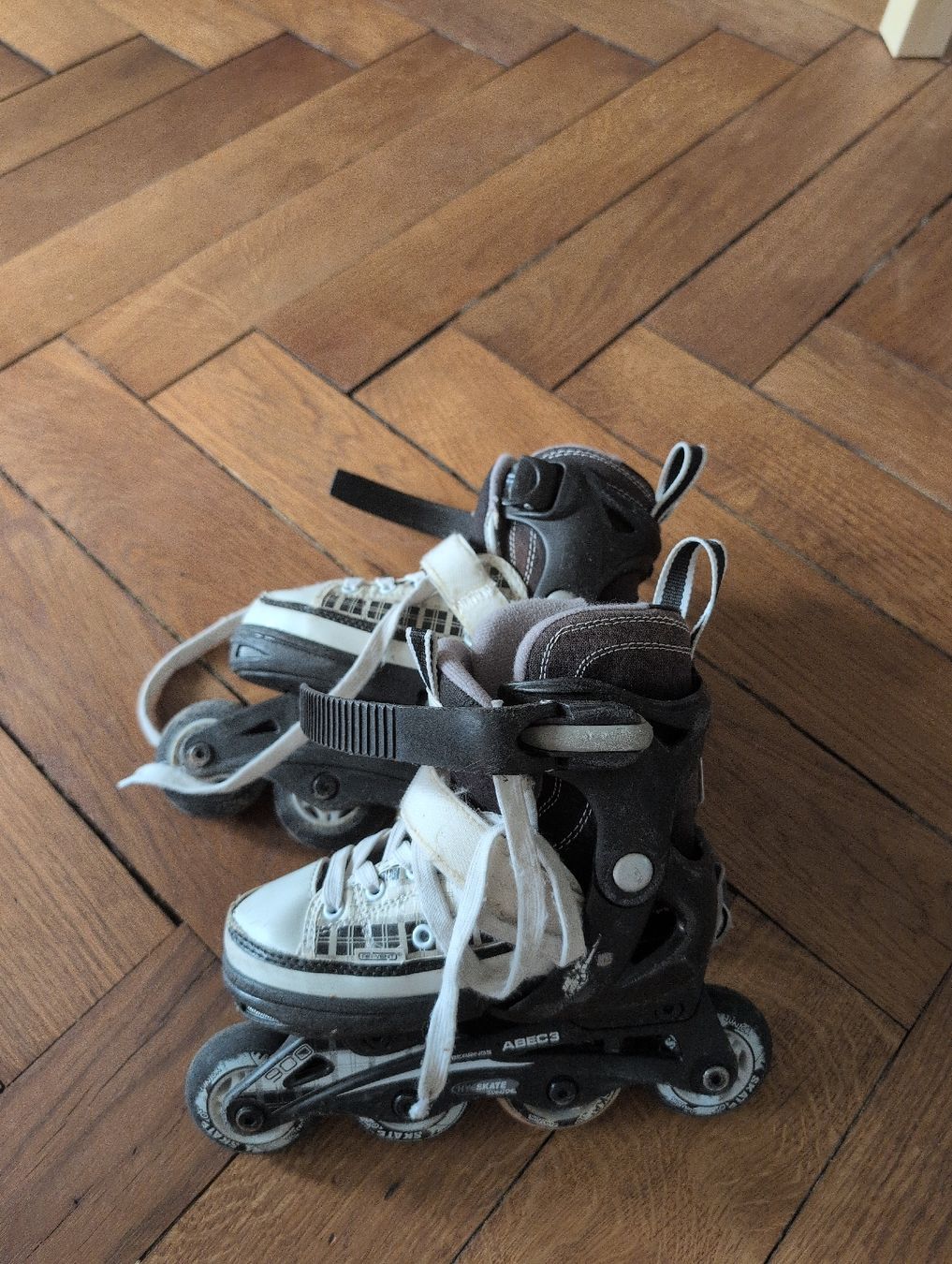 Pattini in linea & Pattini a rotelle: Inline skates Grösse 29-32 – Usato da Winterthur venduto da Uprobst