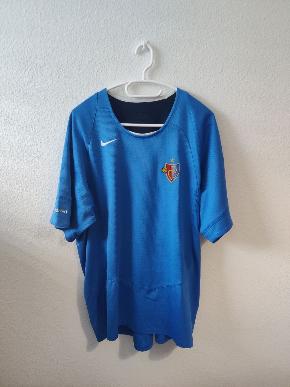 Nike Canottiere & Pantaloni: FC Basel 2004/05 Trainingstrikot (XL) – Usato da Basel venduto da Ringolero