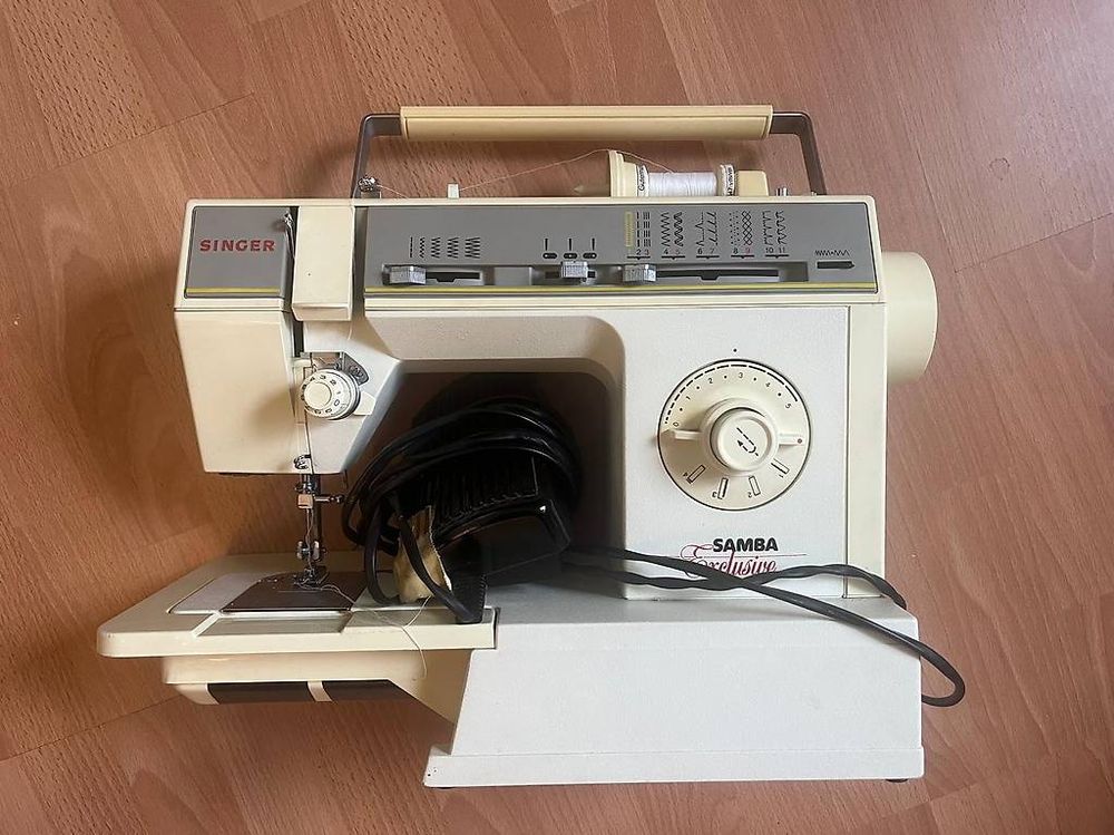 Singer Samba Exclusiv Nähmaschine zuverlässig & vielseitig (Gebraucht ...