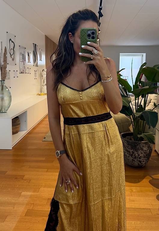 Gucci Vestiti: GUCCI DRESS GOLD – Usato da Schwyz venduto da bofb 1