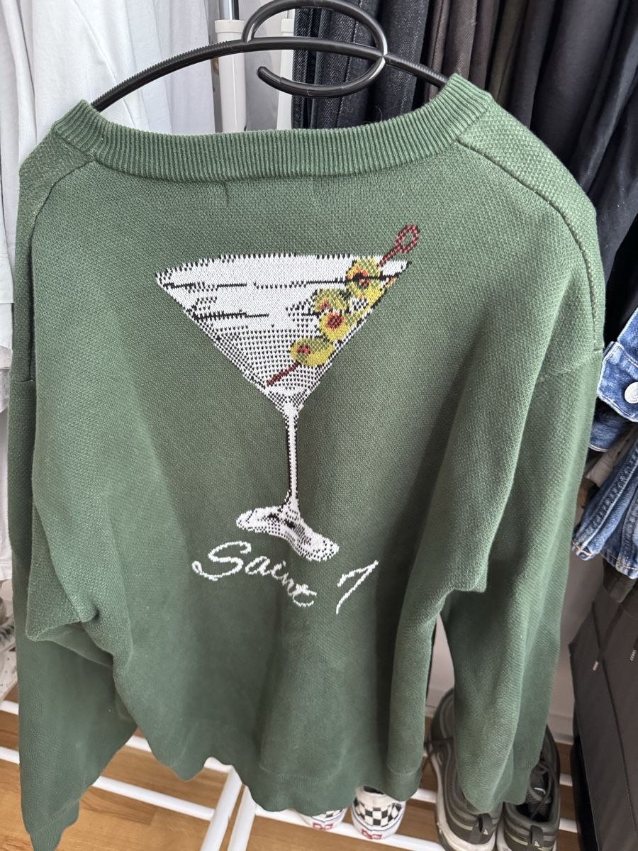 Maglioni & Felpe: Saint 7 Pullover Grösse S, martini Glas Design (Winter Warm) – Usato da St. Gallen venduto da rechsteinerholding 1