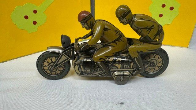 Jouets: MOTO KELLERMANN PERFETTA FUNZIONANTE – D'occasion à Davesco-Soragno par cap_67b9 2