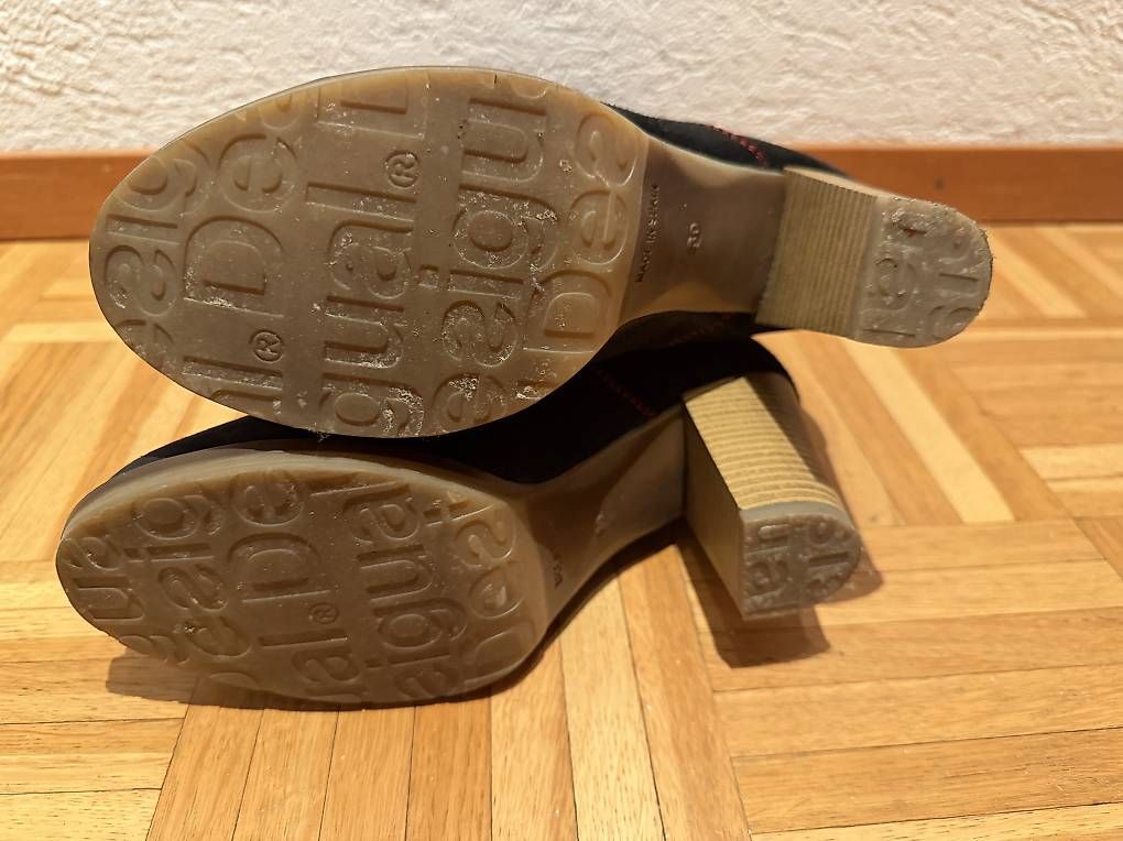 Damenschuhe: Stiefel Desigual Gr 39 Neuw.  – Gebraucht aus Amriswil von Real01 2