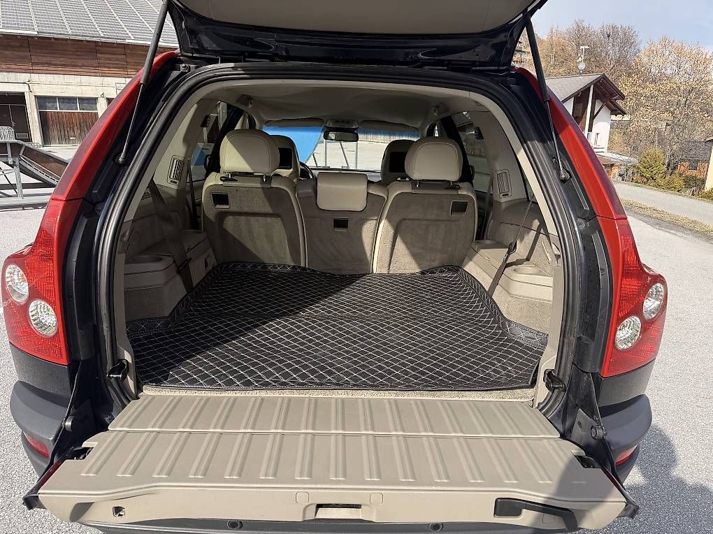 Volvo Automobili: Volvo XC90 D5 – Usato da Sent venduto da zan_56gl 4