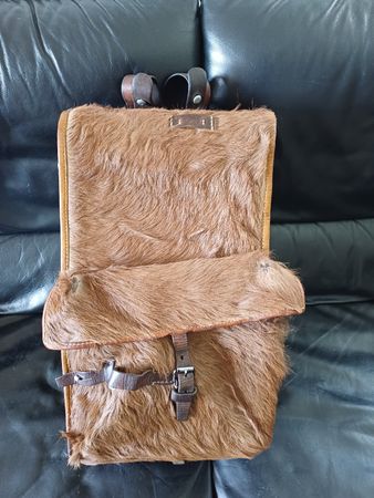 Vintage Rucksack mit Kuhfell von 1945