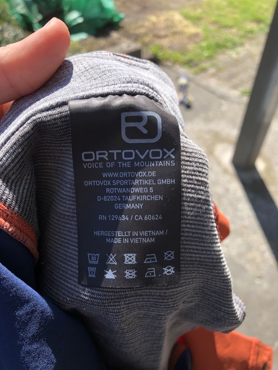 Ortovox Pantaloni: Ortovox Pelmo Shorts – Usato da Fribourg venduto da ann_l9b7 4