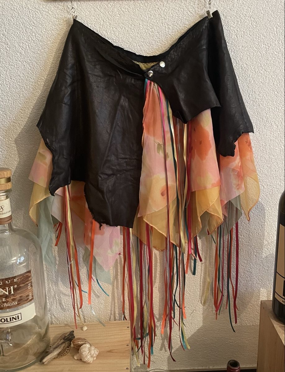 Vestiti: Kleid UNIKAT SELFMADE – Nuovo e nell'imballaggio originale da Büren an der Aare venduto da mii_57vx