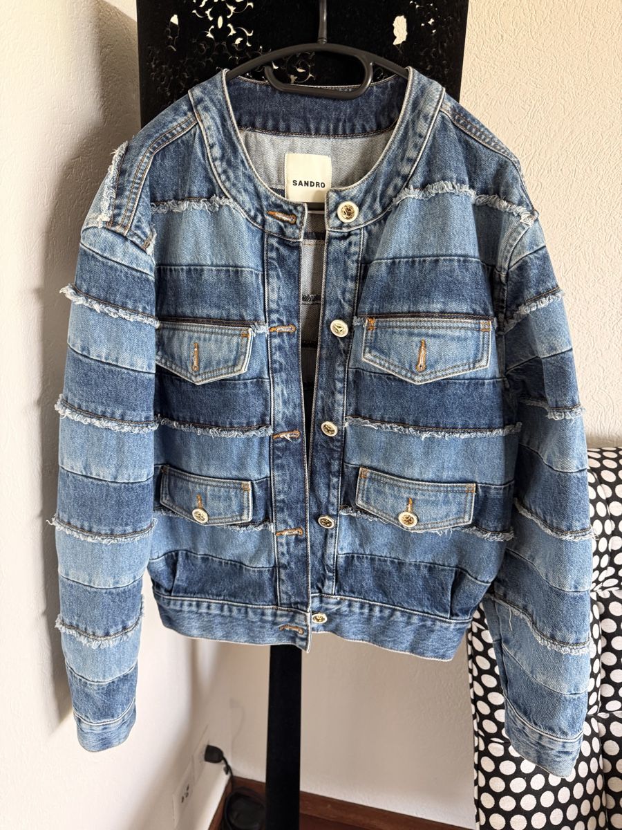 Sandro Giacche: Sandro Paris Patchwork Denim Jacket - size M – Usato da Zürich venduto da Vikkinikki