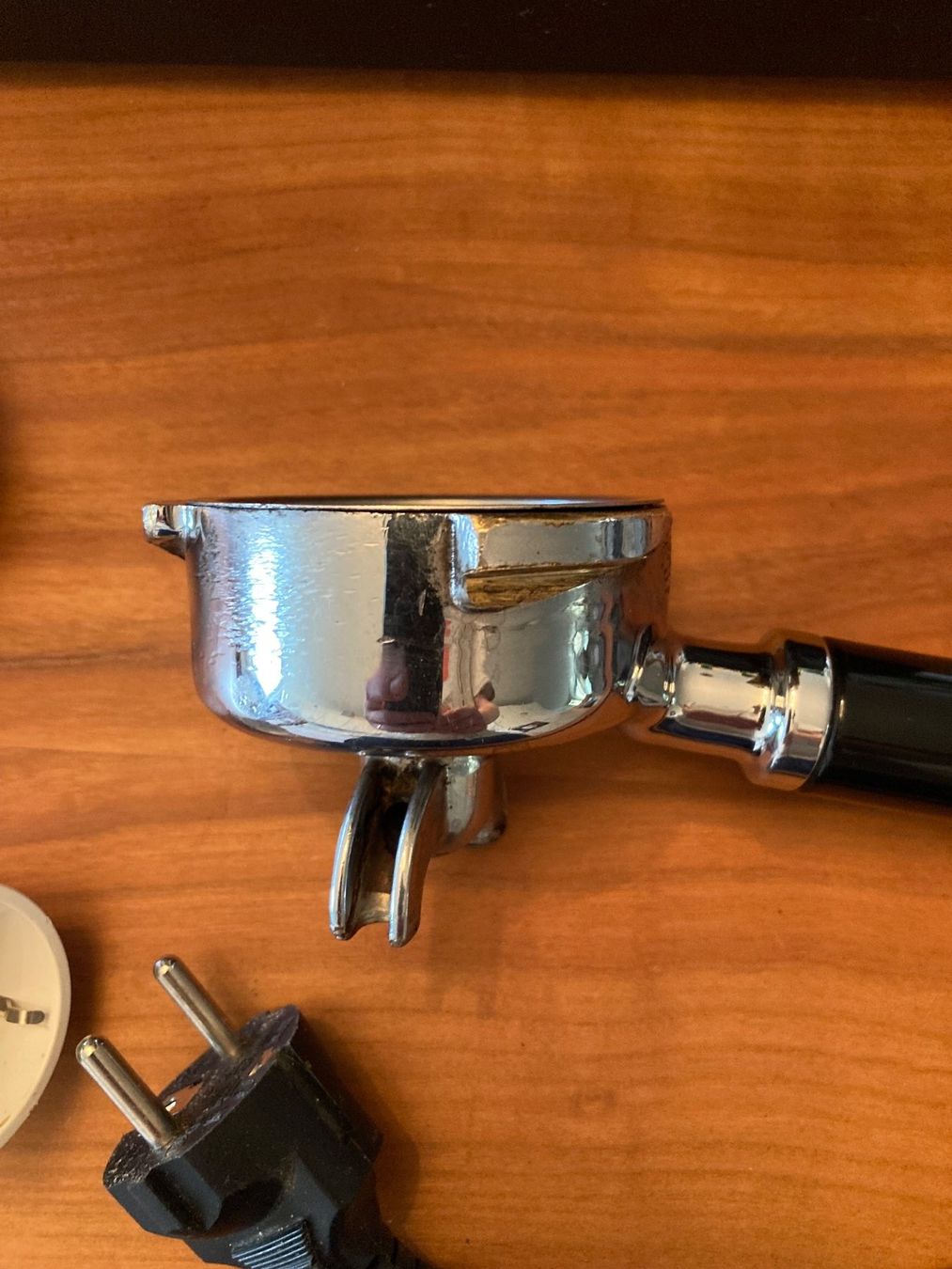 Quick Mill Kaffeemaschinen & Espressomaschinen: Espressomaschine Quick Mill 0835 Chrom Schwarz mit Zubehör – Gebraucht aus Bern von dynamiteguitar 5
