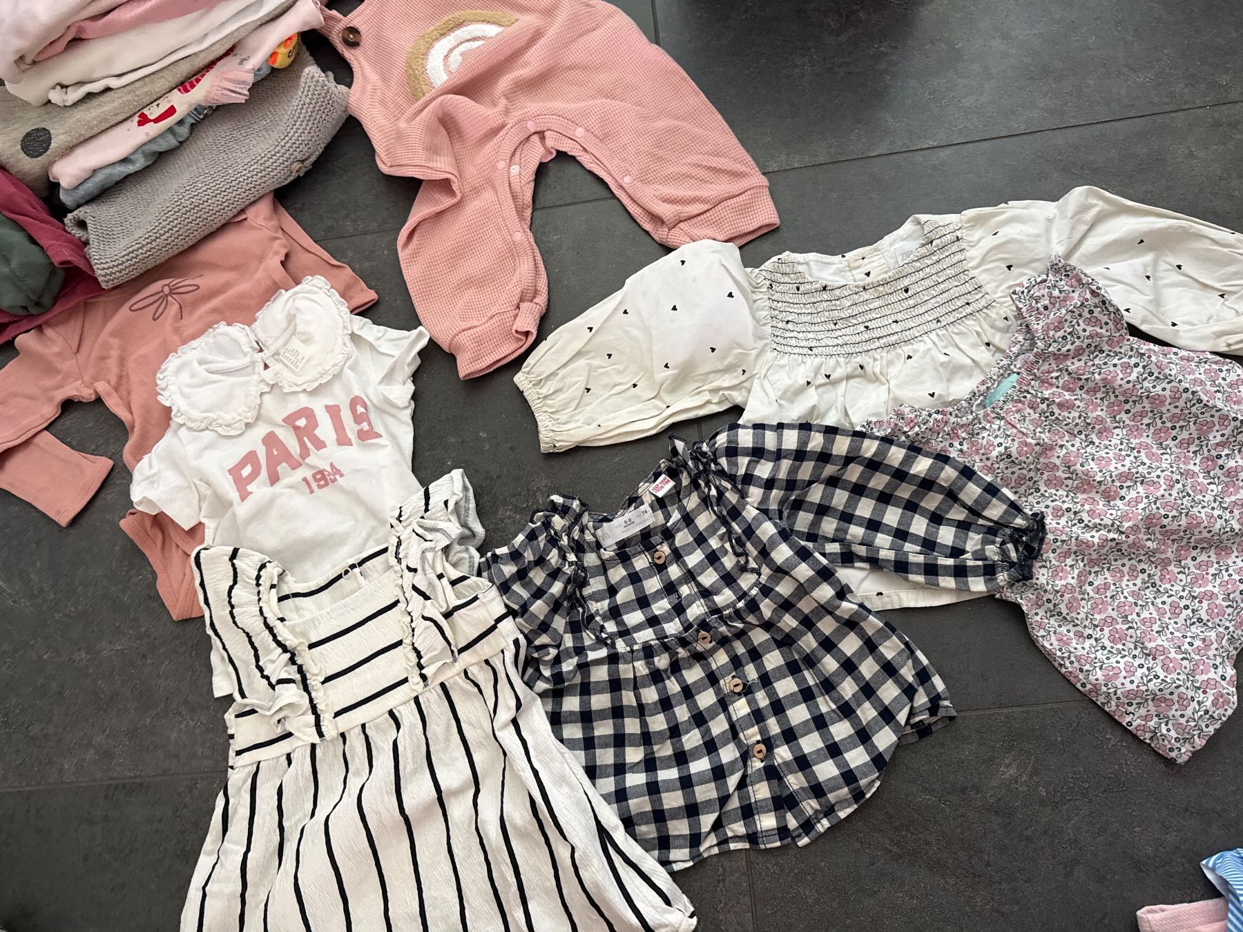 Lotti & Set di vestiti: Kleiderpaket Gr. 74 Mädchen – Nuovo (secondo la descrizione) da Worblaufen venduto da Savanne05 3