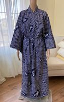 Japanischer Kimono mit Muster und Schriftzeichen *Neu*