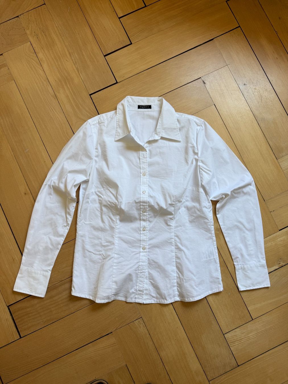 Blusen: VIA APPIA - Bluse weiss 42 – Gebraucht aus Zürich von Diazaio