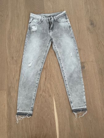 Zara Jeans
