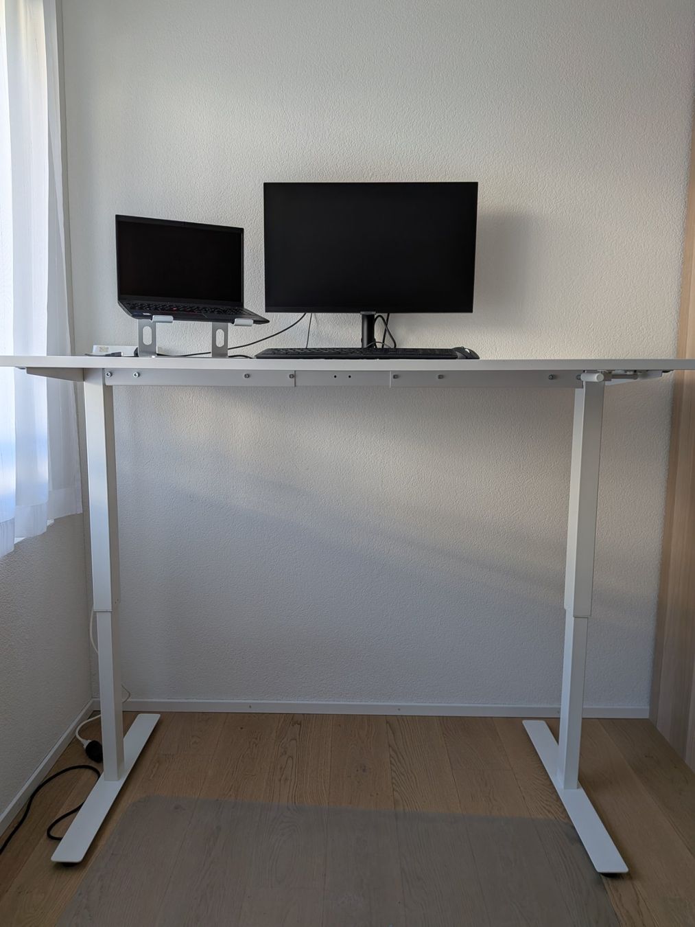Ikea Scrivanie: Schreibtisch sitz/steh 160 cm x 80 cm – Usato da Stallikon venduto da anbaran 1