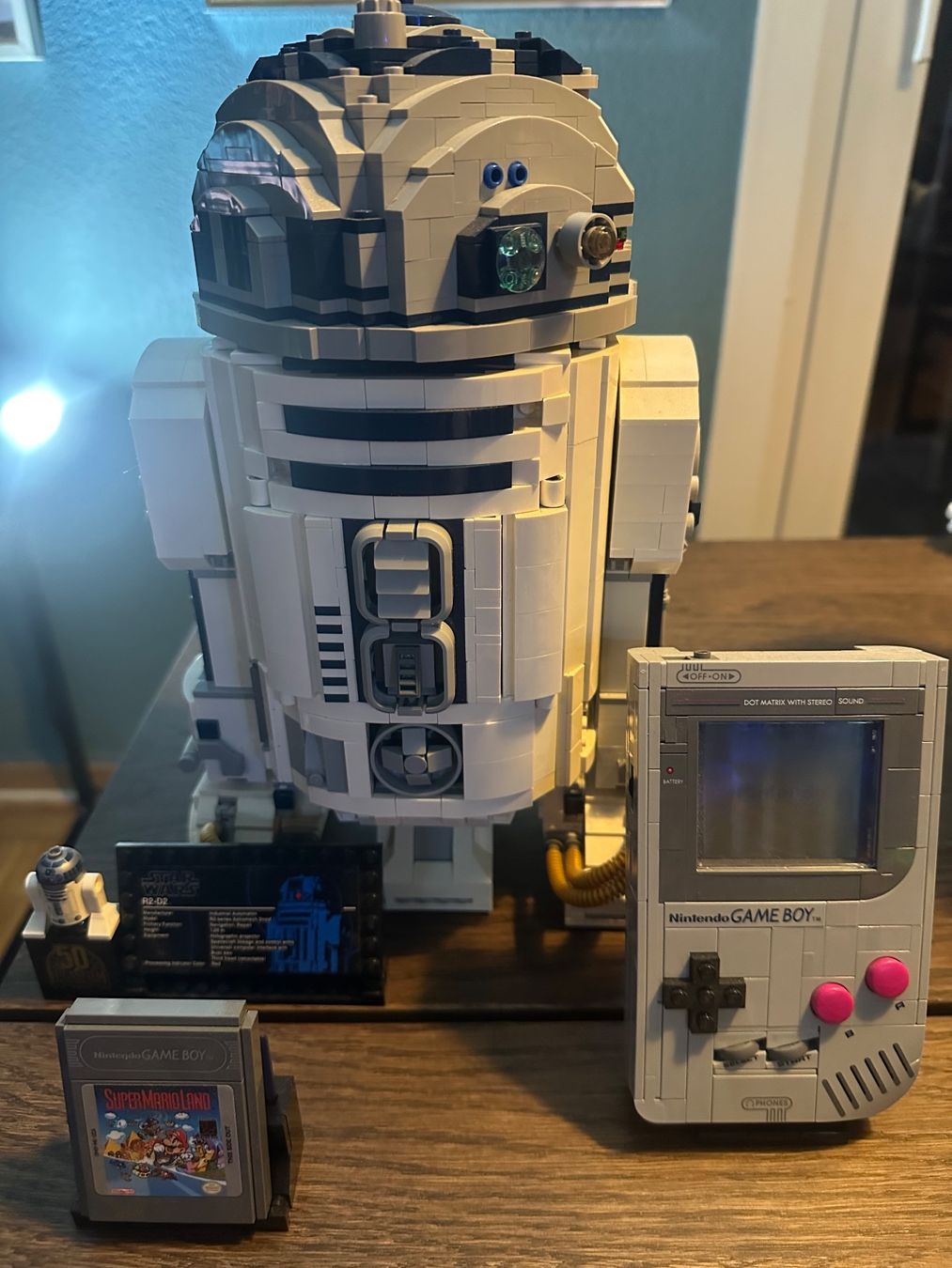 Lego Kit di costruzioni: Lego R2D2 75308 + GameBoy 72046 – Usato da Renens VD venduto da Stevecosa