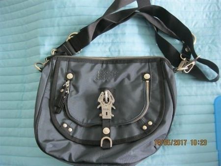 George Gina & Lucy Horse Couture Dunkelblau