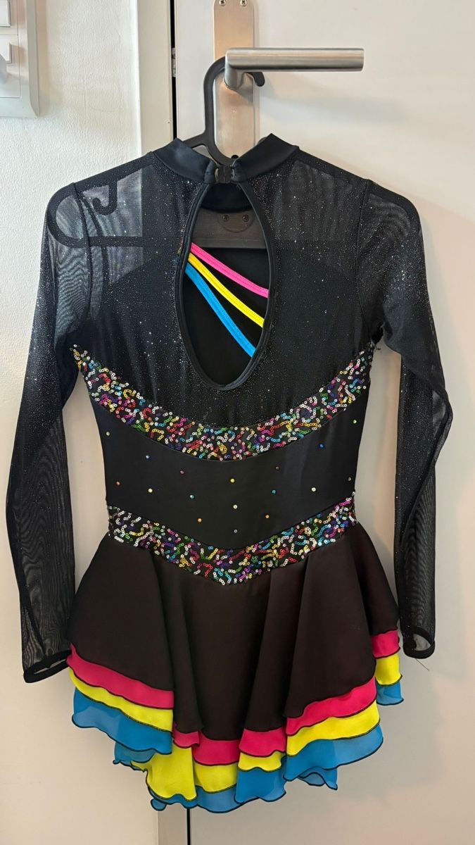 Vestiti & Gonne: Kürkleid Eiskunstlauf 12/14 Jahre – Nuovo (secondo la descrizione) da Wallisellen venduto da uptownfox 3