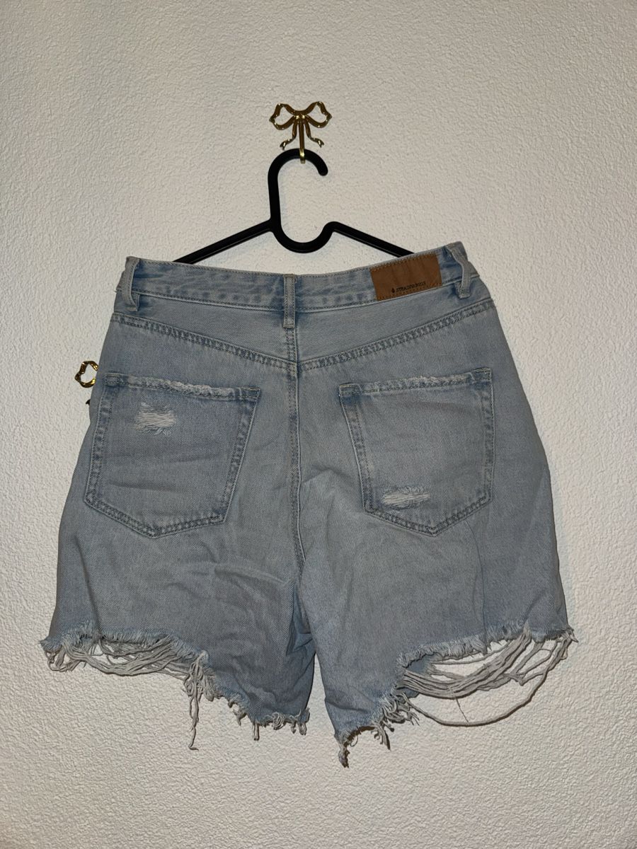 Stradivarius Jeans: Shorts – Usato da Effretikon venduto da ajl_rwt5 1