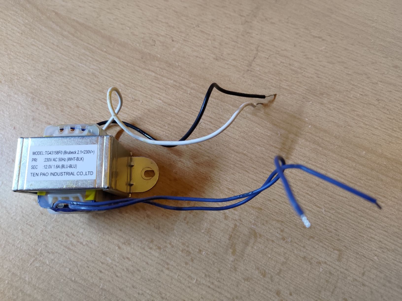 Componenti elettronici: Transformator 12V 1.6A – Usato da Mels venduto da erichstuder 1
