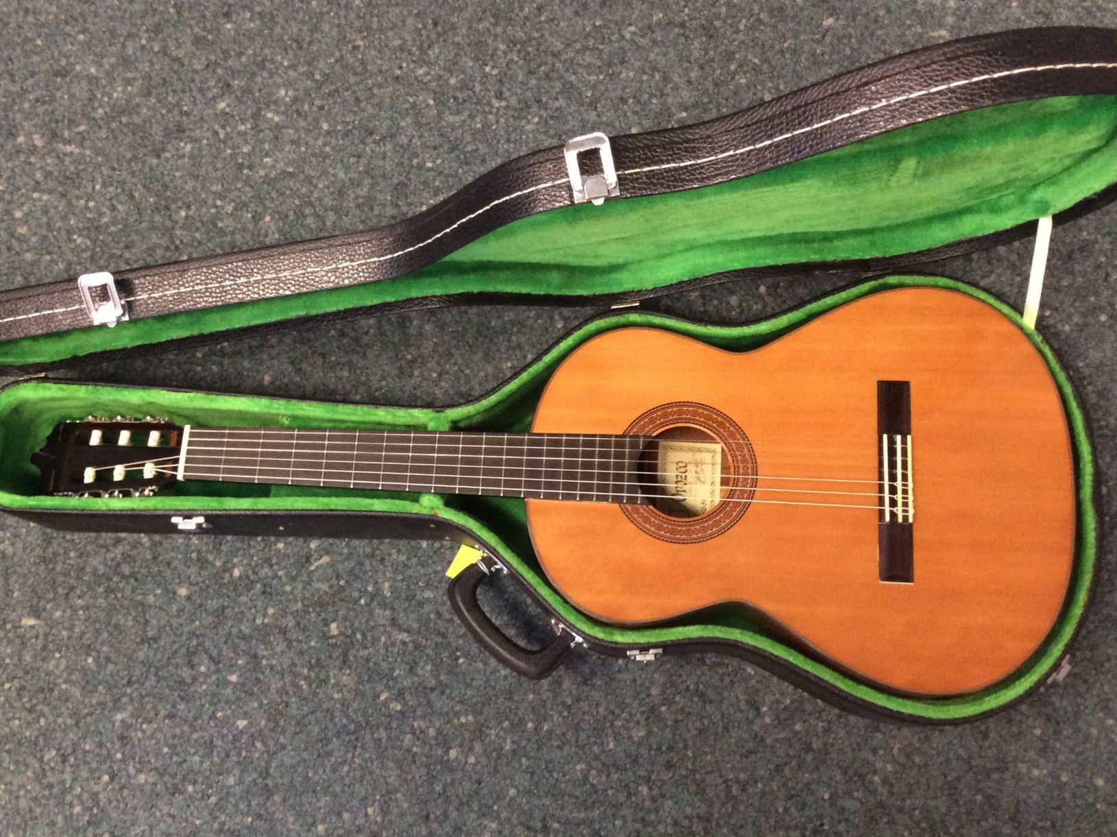 Strumenti musicali: Klassische Gitarre Juan Orozco – Nuovo (secondo la descrizione) da Schaffhausen venduto da outlet-music
