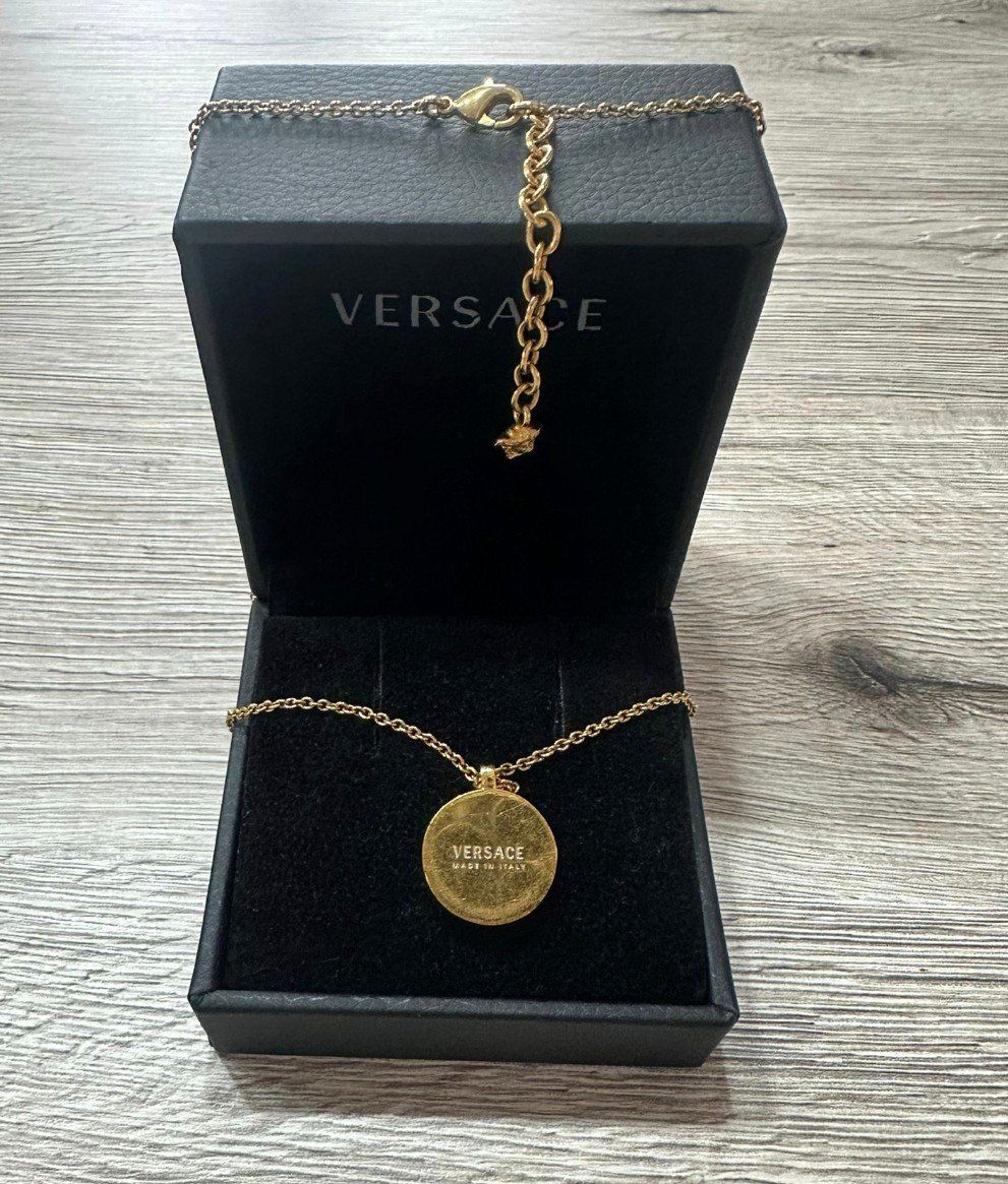 Versace Catenine: Versace-Kette – Nuovo (secondo la descrizione) da Wislikofen venduto da Ana.Gomes 3
